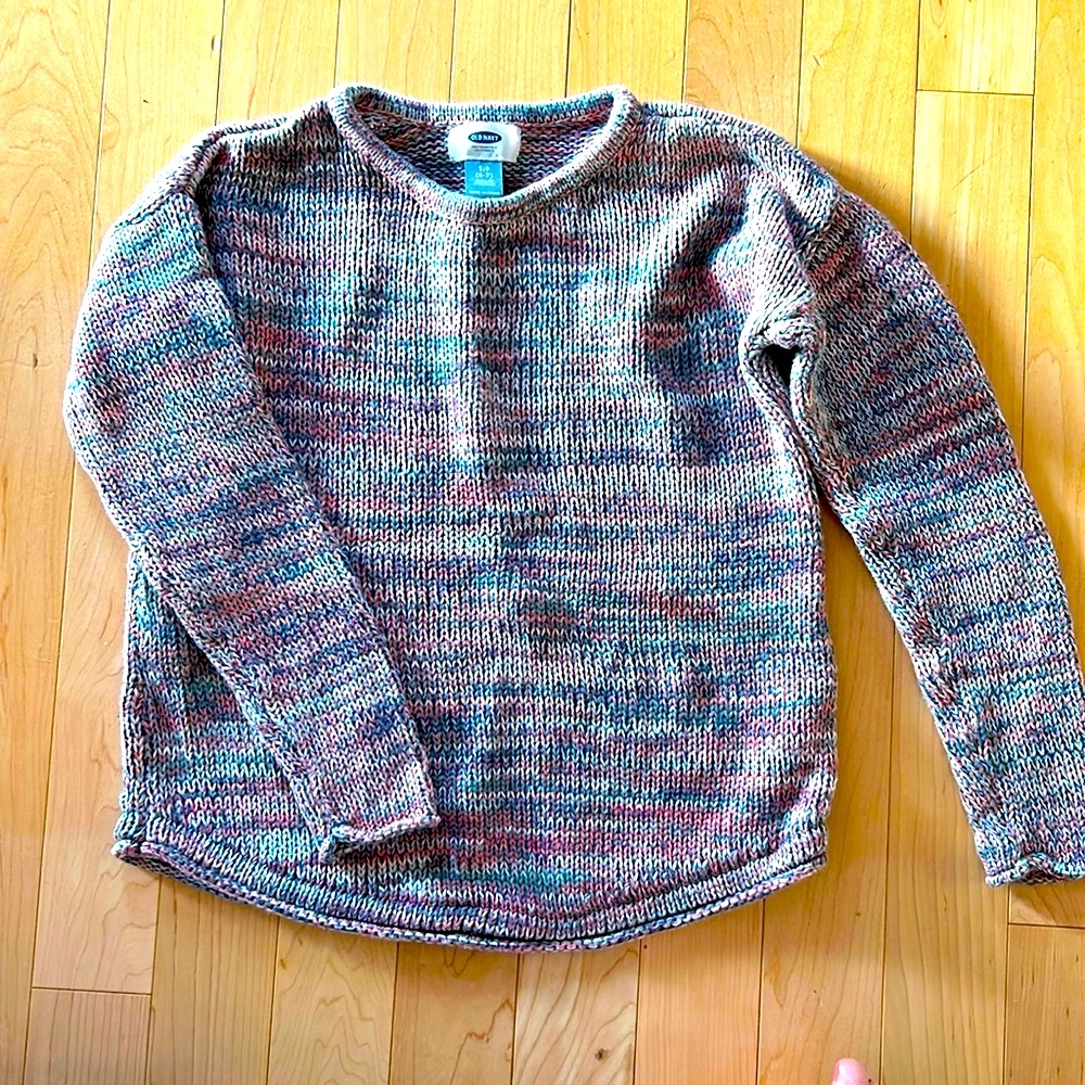 Old Navy Girls Sweater size small (6/7)